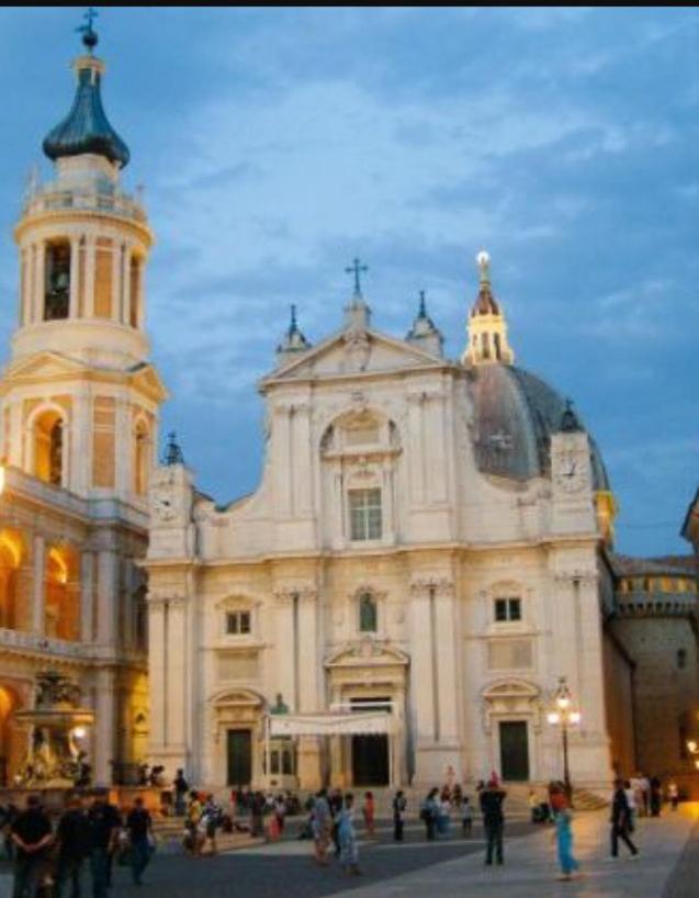 La Casa Di Isabella Loreto Eksteriør bilde